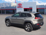 Used 2017 Jeep Cherokee Trailhawk image 5