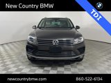 Used 2016 Volkswagen Touareg Sport image 2