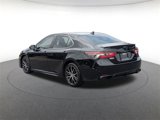 Used 2021 Toyota Camry SE image 5