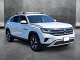 Used 2022 Volkswagen Atlas Cross Sport SE image 3
