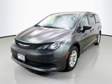 Used 2023 Chrysler Voyager LX image 3