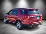 Used 2018 Ford Explorer XLT image 4