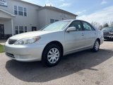 Used 2005 Toyota Camry LE image 2