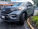 Used 2022 Ford Explorer XLT w/ Equipment Group 202A image 4