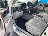 Used 2013 Toyota Highlander Limited image 4