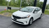 Used 2017 Kia Forte LX image 2