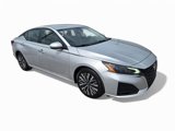 Used 2023 Nissan Altima 2.5 SV image 2