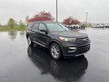 Certified 2022 Ford Explorer XLT w/ Equipment Group 202A image 1