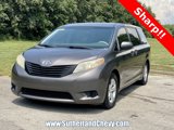 Used 2013 Toyota Sienna L image 3