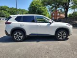 Used 2023 Nissan Rogue SV image 3