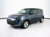 Used 2023 Kia Soul LX w/ LX Technology Package image 3