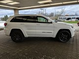 Used 2018 Jeep Grand Cherokee Altitude image 4