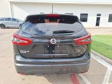 Used 2020 Nissan Rogue Sport S image 5