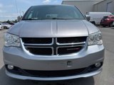 Used 2019 Dodge Grand Caravan SXT image 2