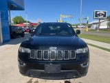 Used 2017 Jeep Grand Cherokee Laredo w/ Quick Order Package 23E image 3