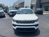 Used 2024 Jeep Compass Latitude image 3