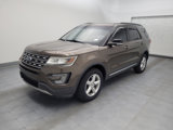 Used 2016 Ford Explorer XLT w/ Equipment Group 202A image 2