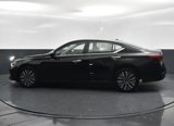 Used 2024 Nissan Altima 2.5 SV image 3
