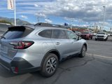 Used 2022 Subaru Outback Premium image 4