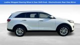 Used 2016 Kia Sorento LX w/ LX Convenience Package image 5