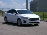 Used 2019 Ford Fusion SE image 2