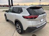 Used 2022 Nissan Rogue SV image 5