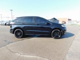 Used 2024 Ford Edge ST-Line w/ Class II Trailer Tow Package image 2