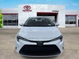 Used 2022 Toyota Corolla LE image 2
