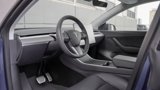 Used 2021 Tesla Model Y Long Range image 4
