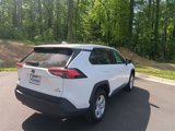 Used 2021 Toyota RAV4 LE image 5