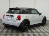 Used 2021 MINI Cooper 2-Door Hardtop w/ 6.5" Touchscreen Package image 5