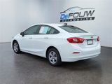 Used 2018 Chevrolet Cruze LS image 2