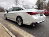 Used 2022 Toyota Avalon XLE image 6