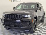 Used 2025 Jeep Grand Cherokee Altitude image 4