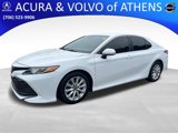 Used 2019 Toyota Camry LE image 1