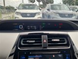Used 2017 Toyota Prius Four image 5