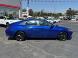Used 2022 Hyundai Elantra SEL w/ Convenience Package image 3