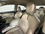 Used 2019 Toyota Camry XLE image 6