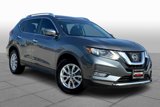 Used 2017 Nissan Rogue SV w/ SV Premium Package image 2