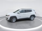 Used 2019 Jeep Compass Latitude w/ Cold Weather Group image 3