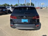 New 2024 Volkswagen Taos SE image 5