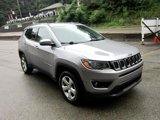 Used 2019 Jeep Compass Latitude image 4