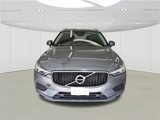 Used 2019 Volvo XC60 T6 Momentum w/ Premium Package image 2