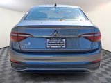 Used 2024 Volkswagen Jetta SE image 5