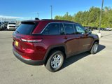 Used 2024 Jeep Grand Cherokee Laredo w/ Luxury Tech Group I image 4