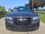 Certified 2015 Chrysler 300 S image 2