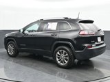 Used 2019 Jeep Cherokee Latitude Plus image 4