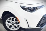 Used 2023 Kia Soul LX w/ LX Technology Package image 2