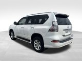 Used 2016 Lexus GX 460 Luxury image 2