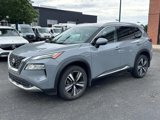 Used 2021 Nissan Rogue Platinum image 4